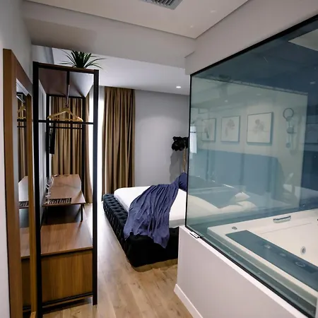 Hotel Olsi 4*