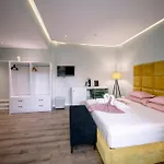 Olsi ホテル 4*