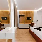 Olsi 4*
